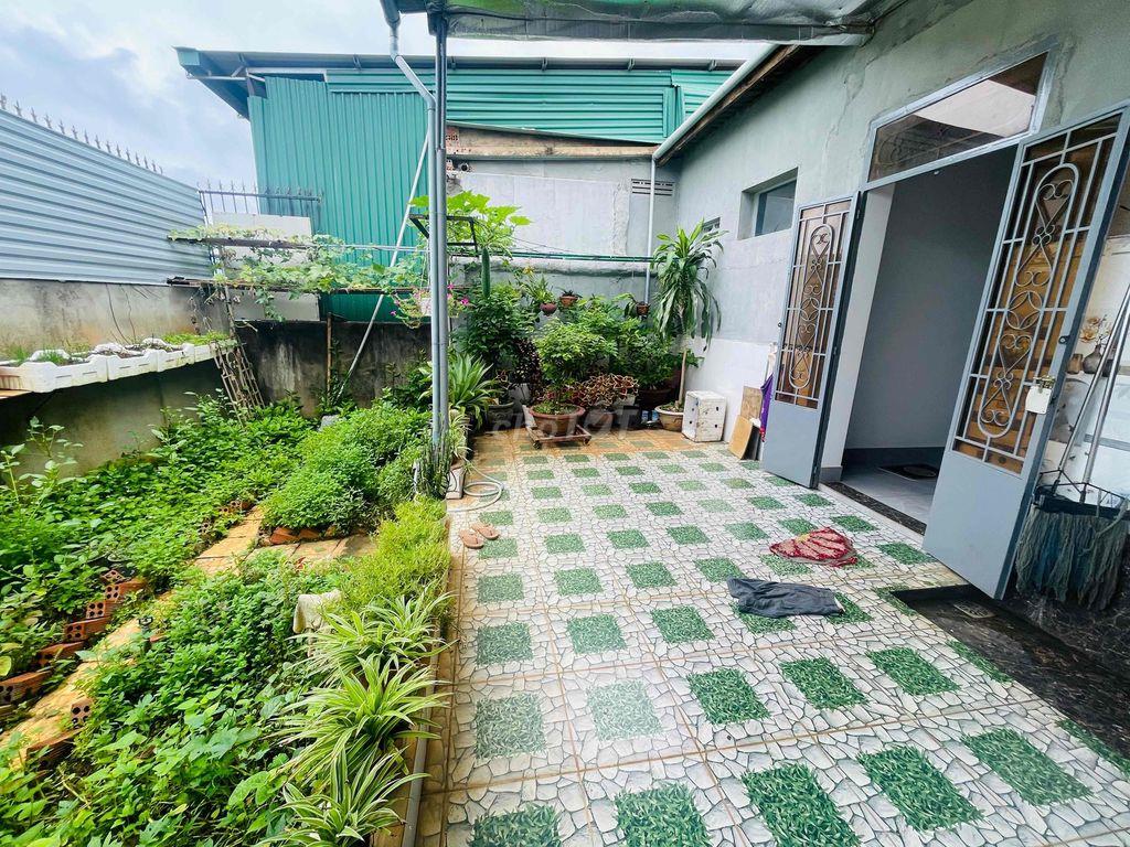 cần bán nhà mặt tiền kinh doanh