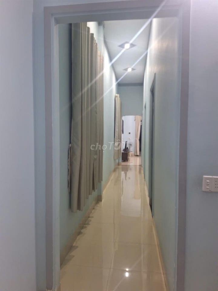 CẦN BÁN NHÀ CẤP 4, MẶT TIỀN, HƯỚNG ĐÔNG BẮC,