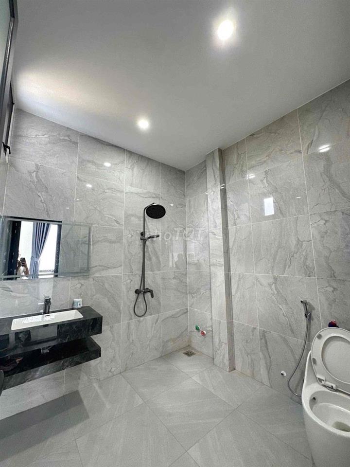 bán nhà villa hồ bơi, có sân vườn, sổ hồng riêng