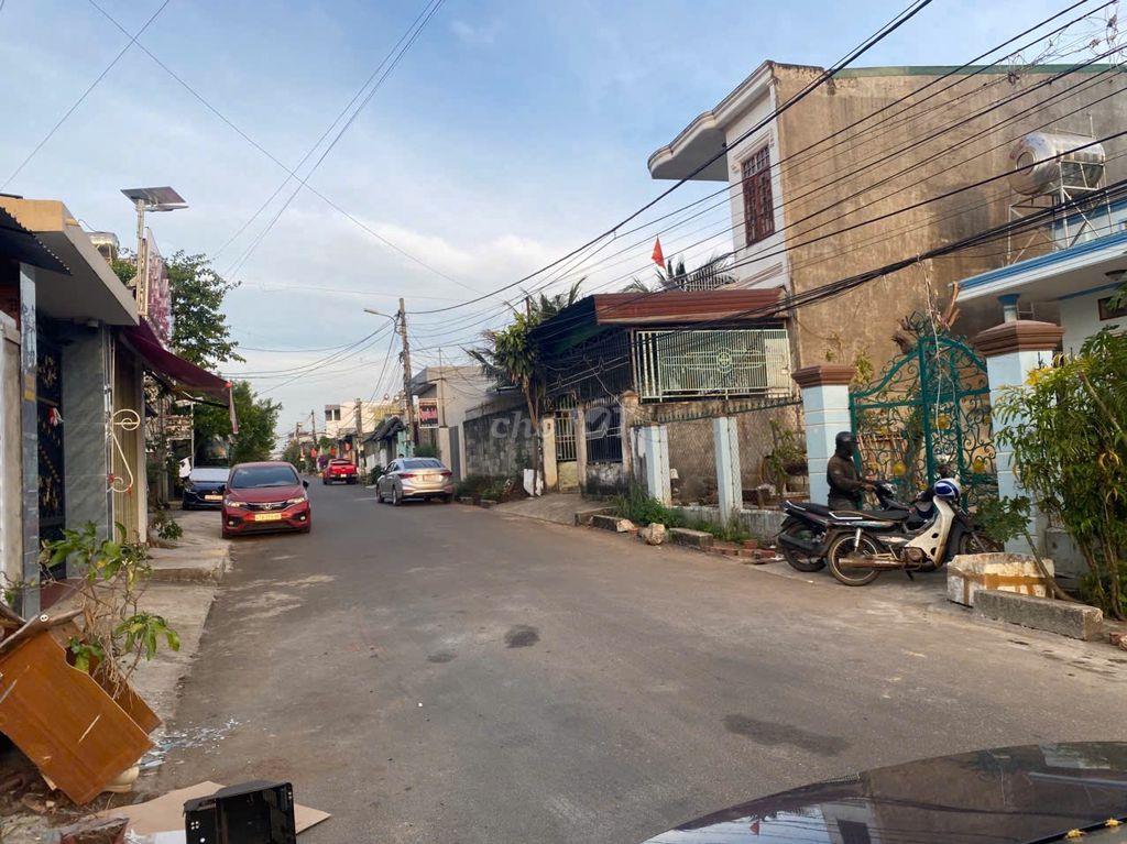 CHÍNH CHỦ BÁN NHÀ TRUNG TÂM BUÔN MA THUẬT– ĐANG CÓ DÒNG TIỀN