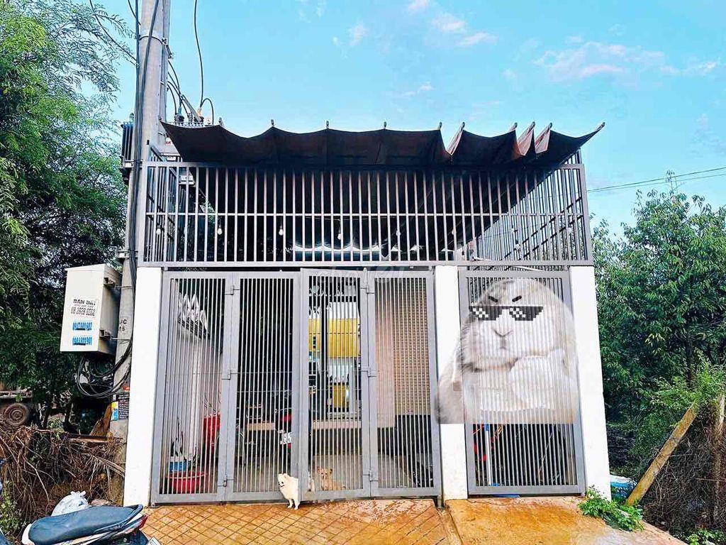 CẦN BÁN NHÀ CUỐI ĐƯỜNG Y MOAL RẼ TRÁI
