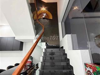 Chính chủ - Nhờ ACE Bất Động Sản bánn giúp em