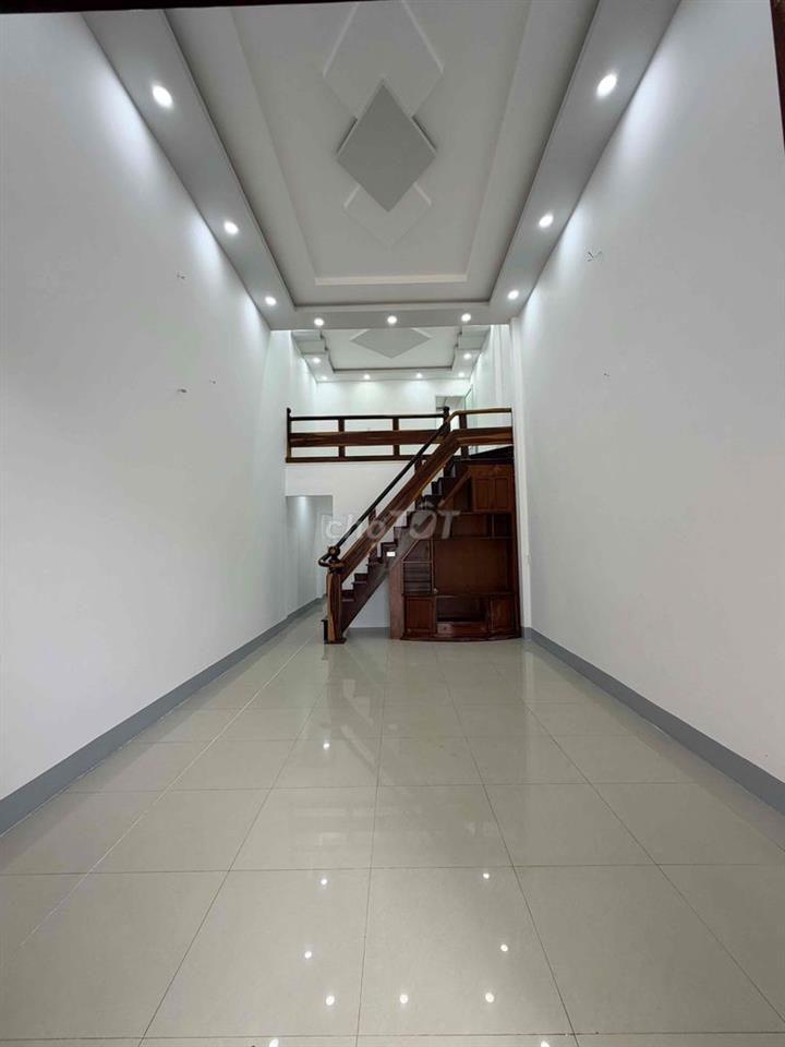 Nhờ ACE Bất động sản bánn giúp em - Chính chủ