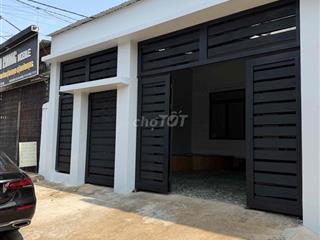 Nhờ ACE môi giới BĐS bánn giúp em - Nhà Chính chủ - Nở hậu