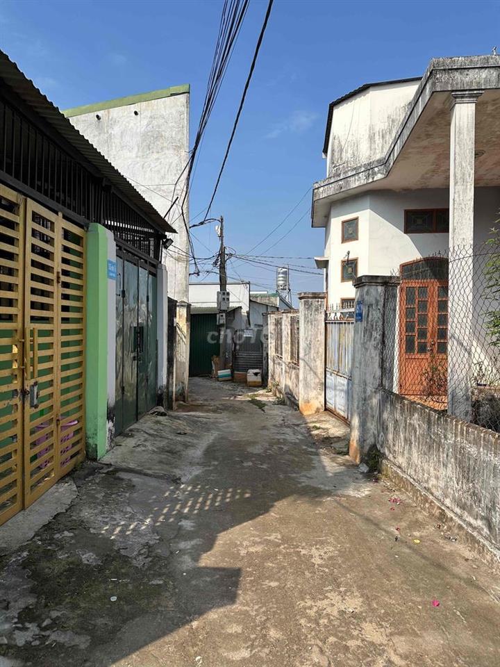Bán nhà hẻm xe máy 129 Lê Hồng Phong, 213m2, full thổ cư.