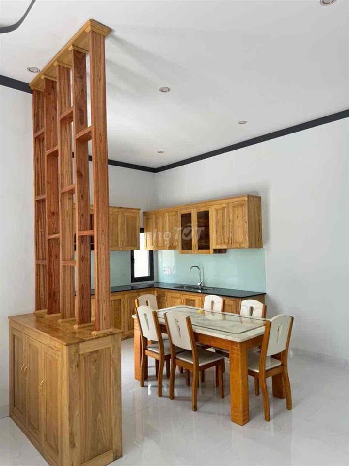 Nhà vườn
