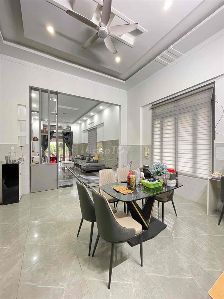 NHÀ GÓC 2 MẶT TIỀN , FULL NỘI THẤT . CƯEBUA