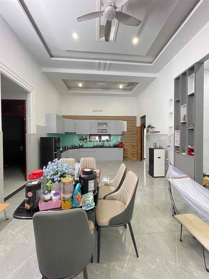 NHÀ GÓC 2 MẶT TIỀN , FULL NỘI THẤT . CƯEBUA