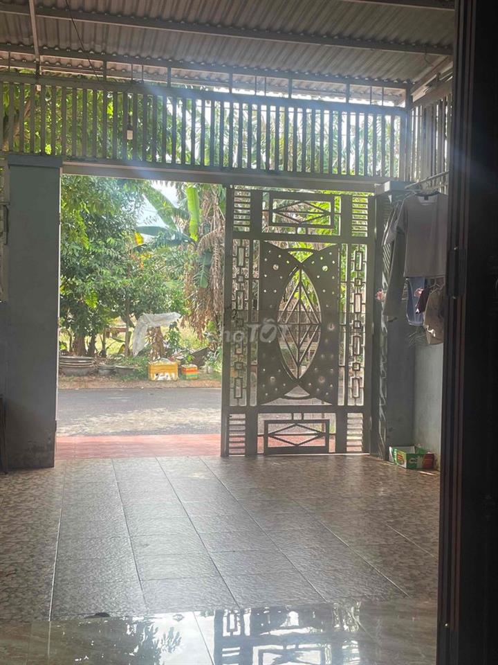 Bán nhà 02 lầu siêu vip đối diện công viên Nguyễn Hữu Thấu