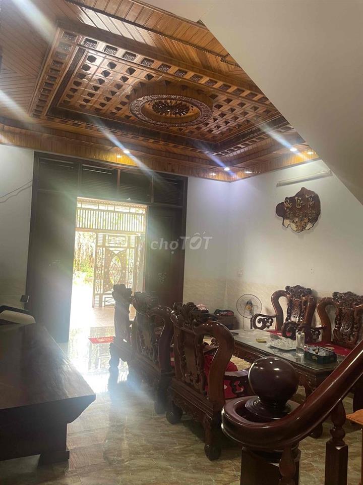 Bán nhà 02 lầu siêu vip đối diện công viên Nguyễn Hữu Thấu