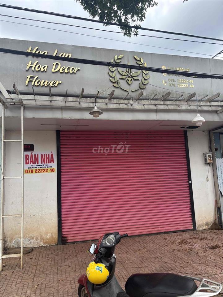 Nhà mặt tiền quốc lộ 26 .