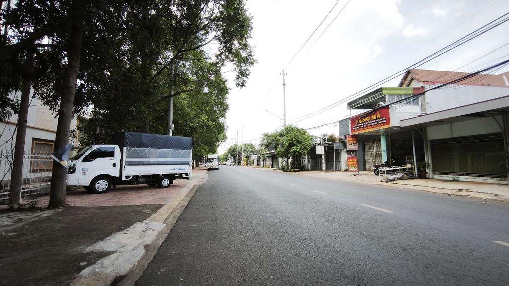 Bán 8x40 mặt tiền Mai Xuân Thưởng 