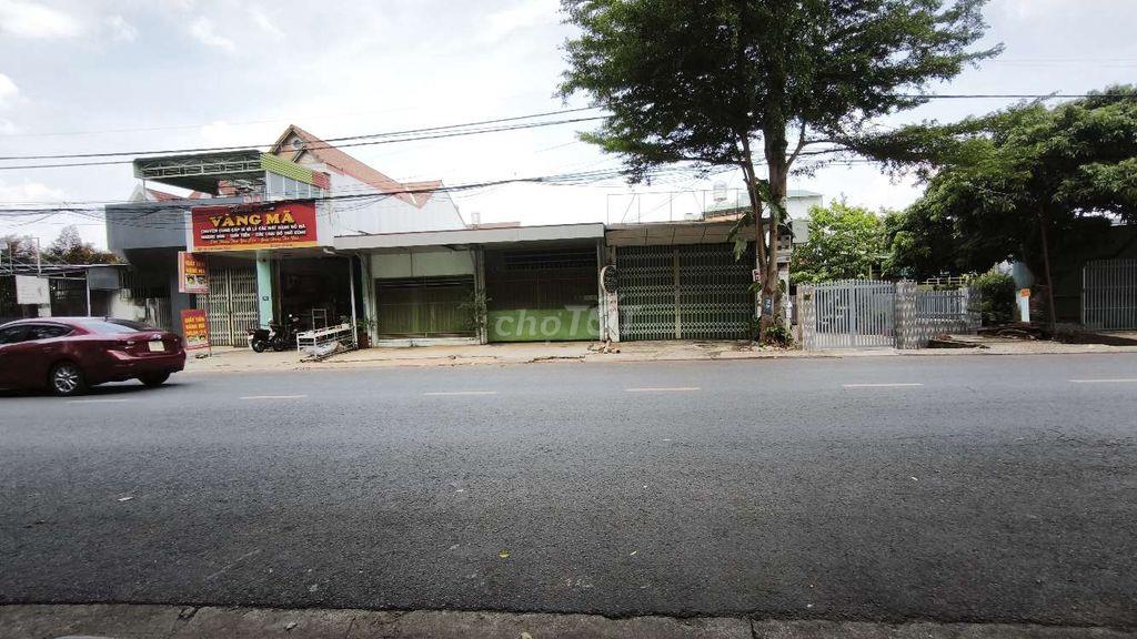 Bán 8x40 mặt tiền Mai Xuân Thưởng 