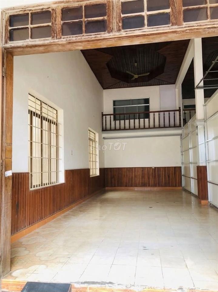 CHO THUÊ MẶT BẰNG KINH DOANH – VỊ TRÍ ĐẸP ĐỐI DIỆN CỔNG CHỢ LĂK