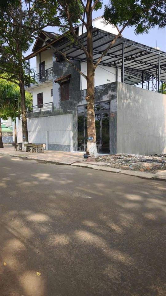 Cho thuê văn phòng, mặt bằng kinh doanh rộng đẹp tại Buôn Ma Thuột