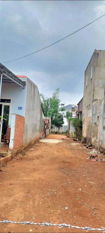 Chính chủ gửi hoa hồng 40tr bán đất mặt tiền ka8 Eatu bmt đăk lăk
