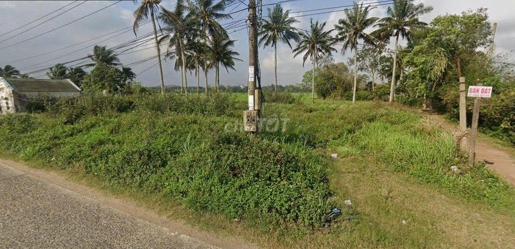 Đất thổ cư mặt tiền đường bê tông, gần trung tâm Ea Kar