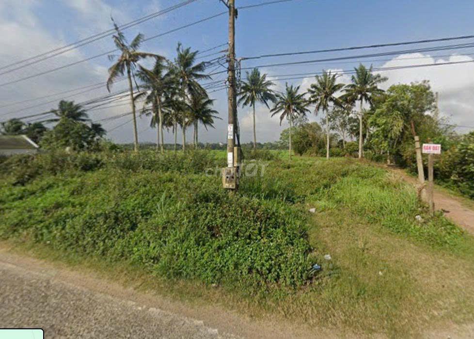 Đất thổ cư mặt tiền đường bê tông, gần trung tâm Ea Kar