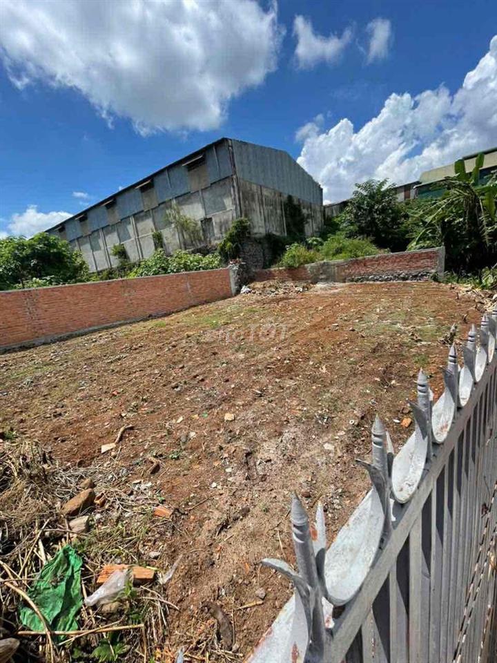 Đất trung tâm full thổ cư-tặng kèm 200m2 đất ruộng.giá cực tốt