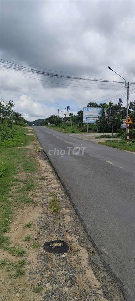 đất mặt tiền ql 27 liên sơn lăk