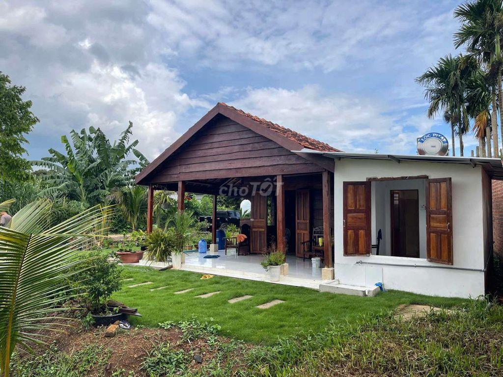 Khu Vườn Nhỏ