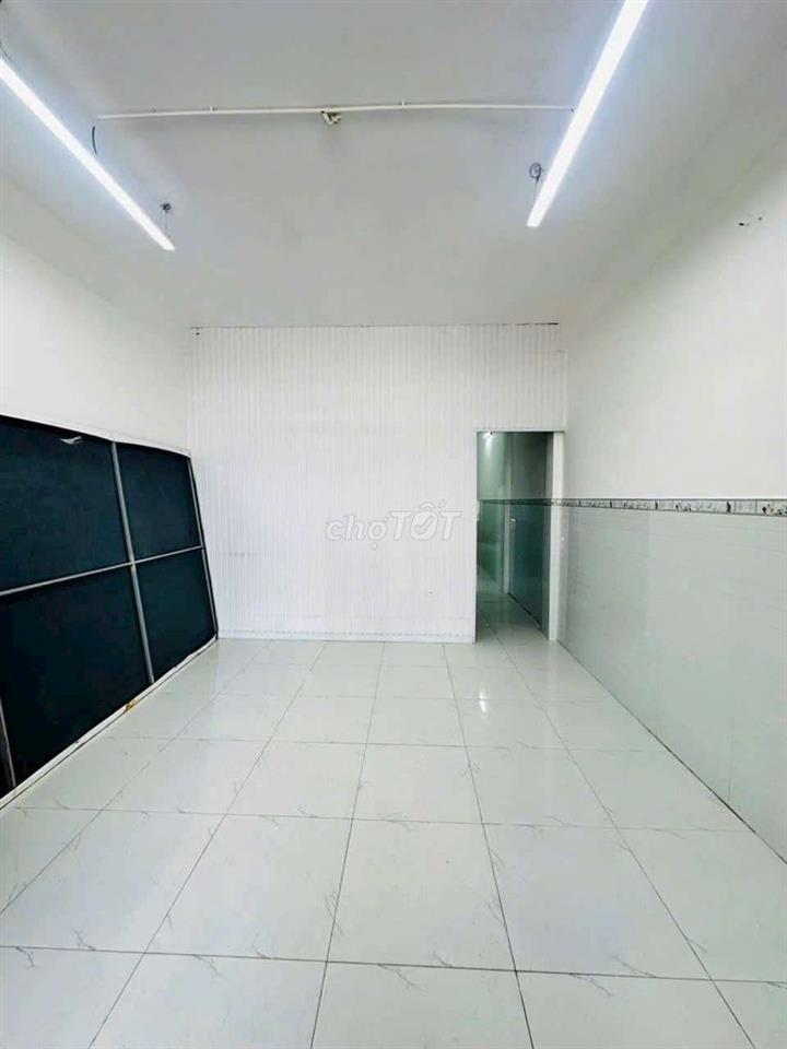 CHO THUÊ NHÀ 4 PN KDC 586 CÓ MÁY LẠNH