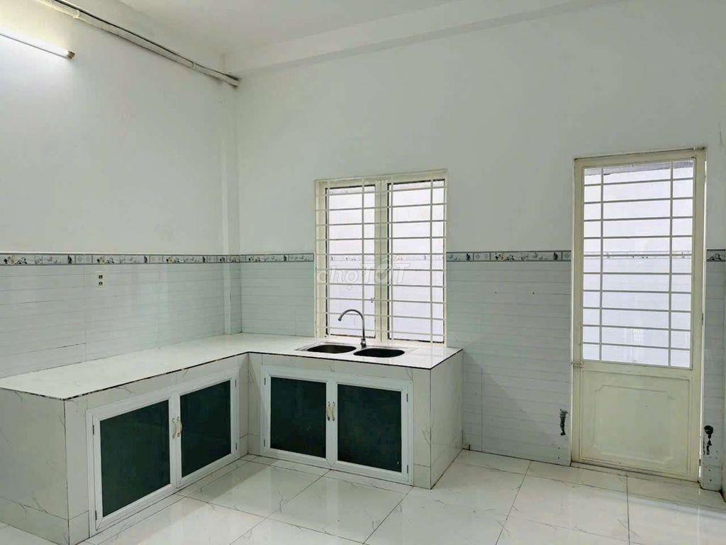 CHO THUÊ NHÀ 4 PN KDC 586 CÓ MÁY LẠNH