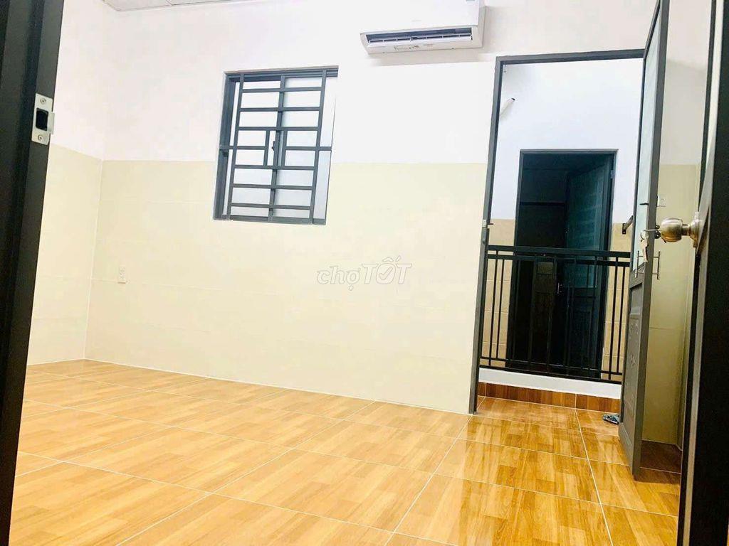 CHO THUÊ PHÒNG  TRỆT LẦU MÁY LẠNH 586