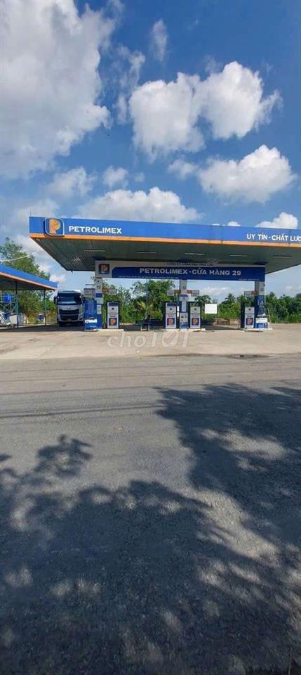 BÁN NỀN VĨNH LONG MẶT TIỀN 904