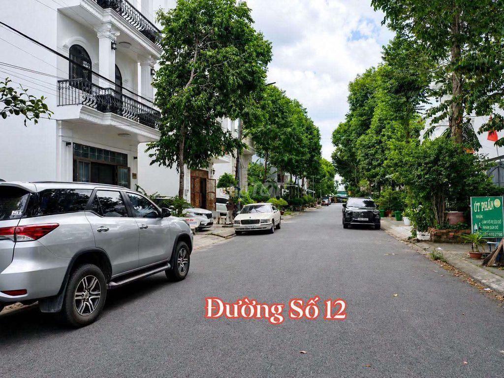 NỀN ĐƯỜNG SỐ 12 KHU DÂN CƯ VĂN HOÁ TÂY ĐÔ