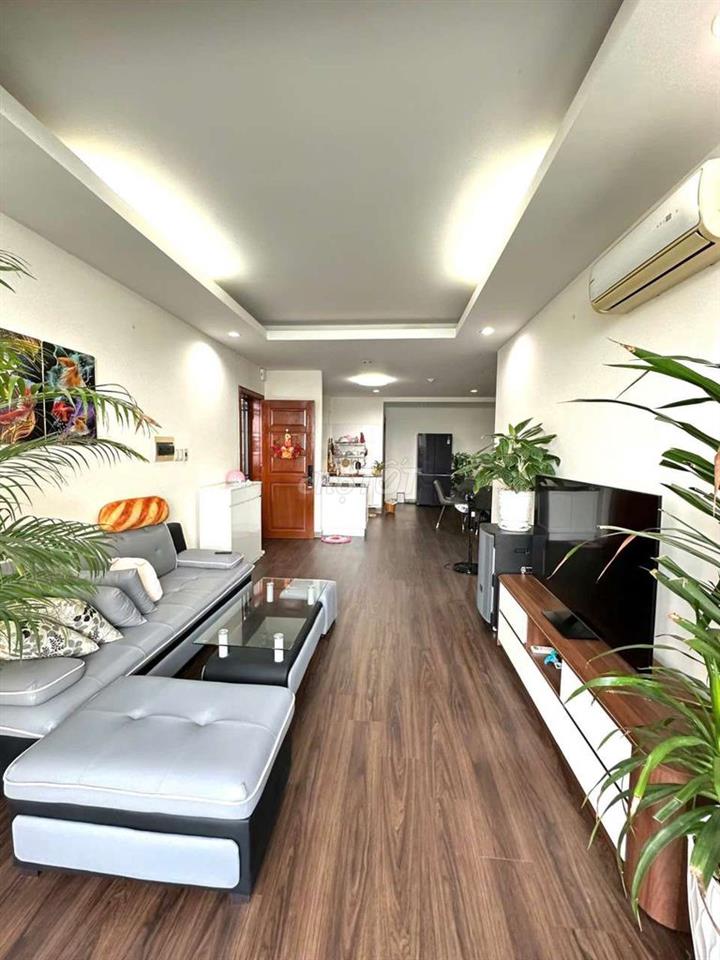 Em cần bán gấp căn hộ chung cư cao cấp tây Nguyên plaza
