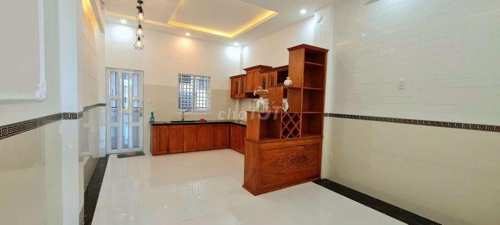Em cần bán gấp nhà 