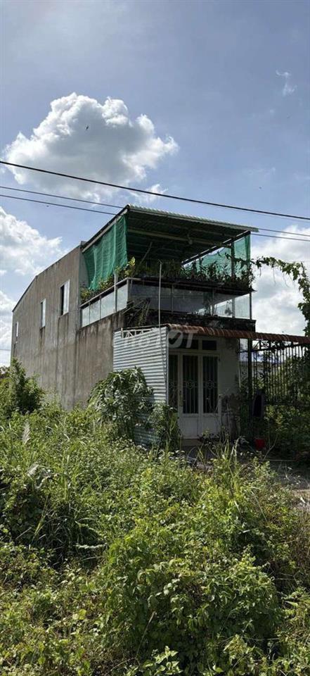 Em cần bán gấp căn nhà 1 chệch 1 lầu đs5 lộ 26m