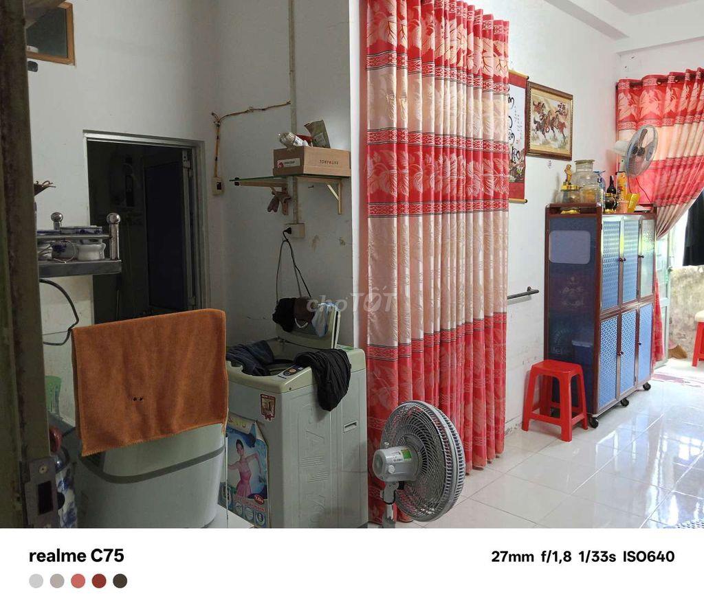 Cần bán căn hộ chung cư Hồng Loan