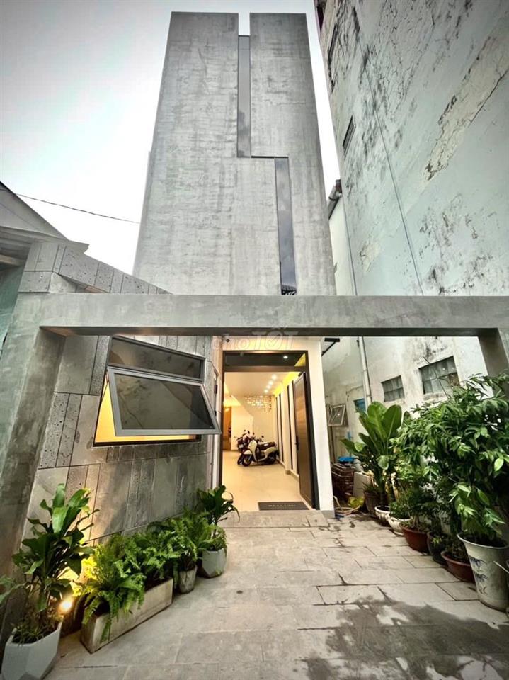 Cho thuê phòng Full nội thất, ban công, TT TP Cần Thơ - MIDMOST HOUSE