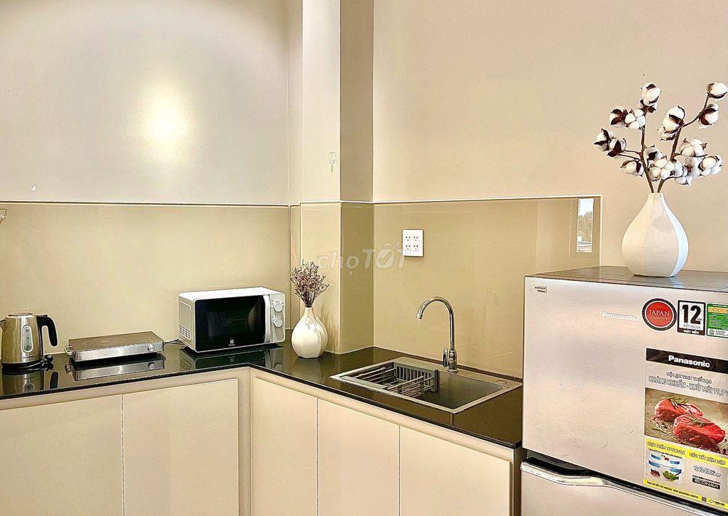 Cho thuê phòng Full nội thất, ban công, TT TP Cần Thơ - MIDMOST HOUSE