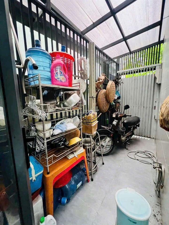 NHÀ 3 PHÒNG NGỦ - HẺM 172, TRẦN QUANG DIỆU