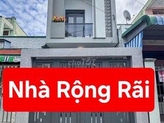 NHÀ ĐẸP NỞ HẬU - HẺM 52 HÙNG VƯƠNG