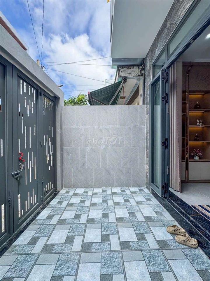 NHÀ ĐẸP NỞ HẬU - HẺM 52 HÙNG VƯƠNG