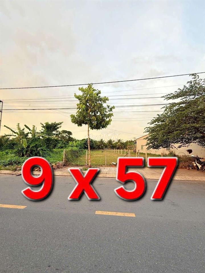 MẶT TIỀN LỘ 13M - GẦN BV NHI ĐỒNG, ĐẠI HỌC FPT