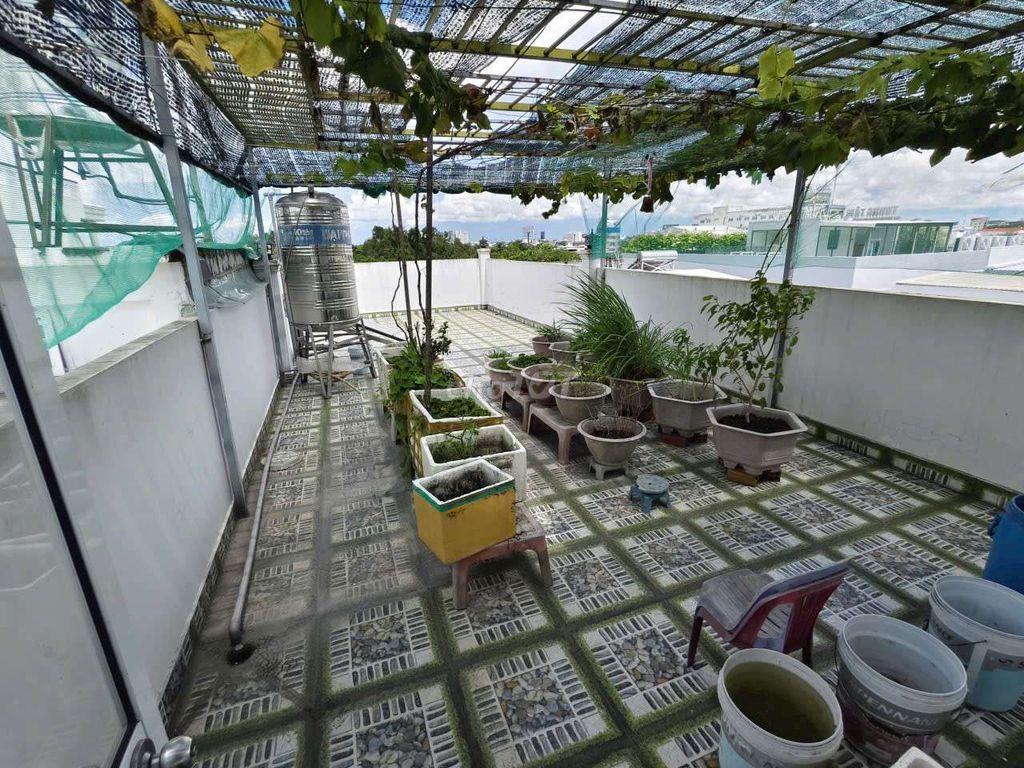 NHÀ 2 LẦU GIÁ TỐT - KDC HƯNG PHÚ 1