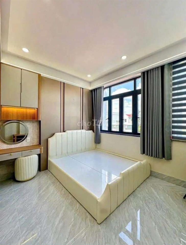 NHÀ TRỆT LẦU - HẺM 1 TRẦN VĨNH KIẾT