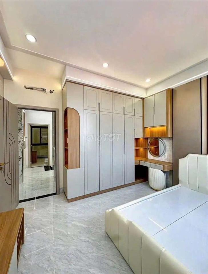 NHÀ TRỆT LẦU - HẺM 1 TRẦN VĨNH KIẾT