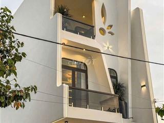 2 LẦU CAO CẤP - KDC HỒNG LAON