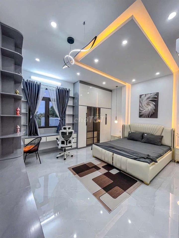 2 LẦU CAO CẤP - KDC HỒNG LAON