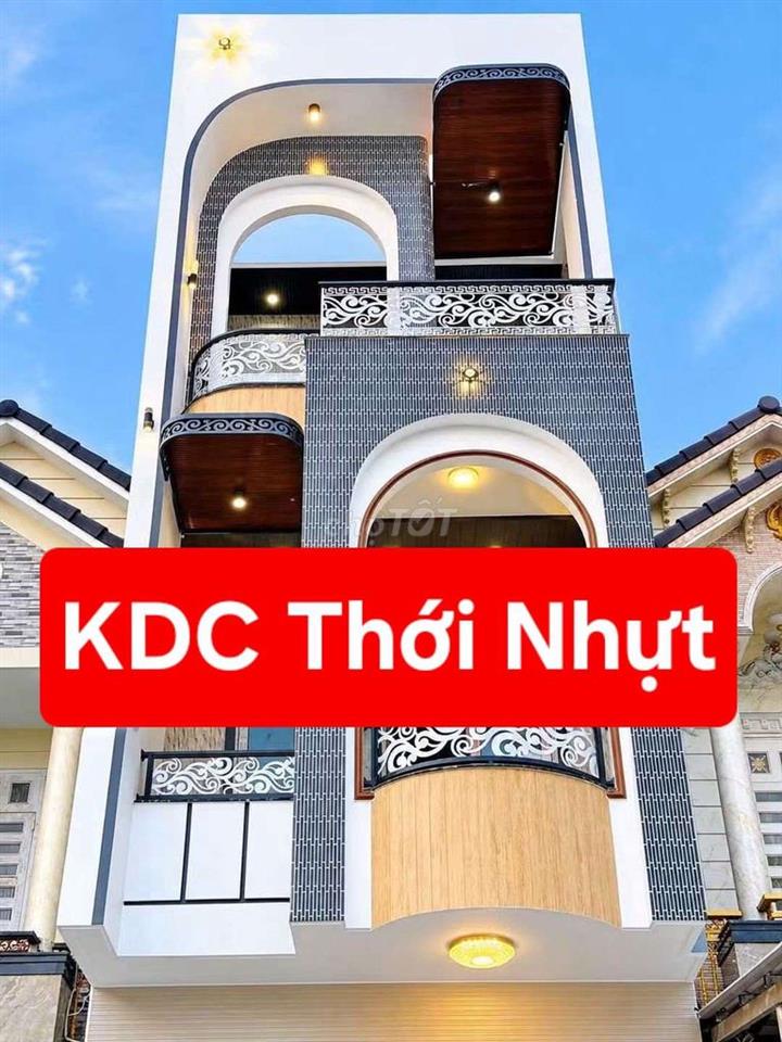 NHÀ 2 LẦU NỘI THẤT CAO CẤP - GẦN ĐH Y DƯỢC