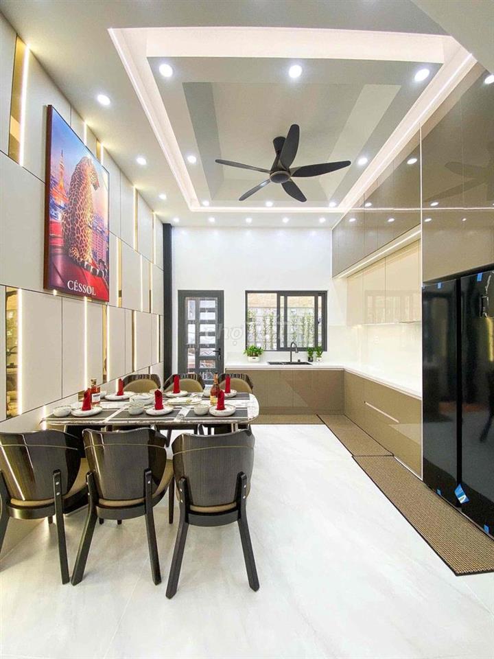 bán nhà đuong so 9 khu đại hoc y duoc