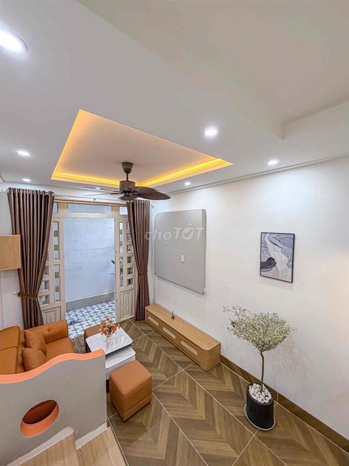 nhà bán 53 huynh thúc kháng ngay chợ