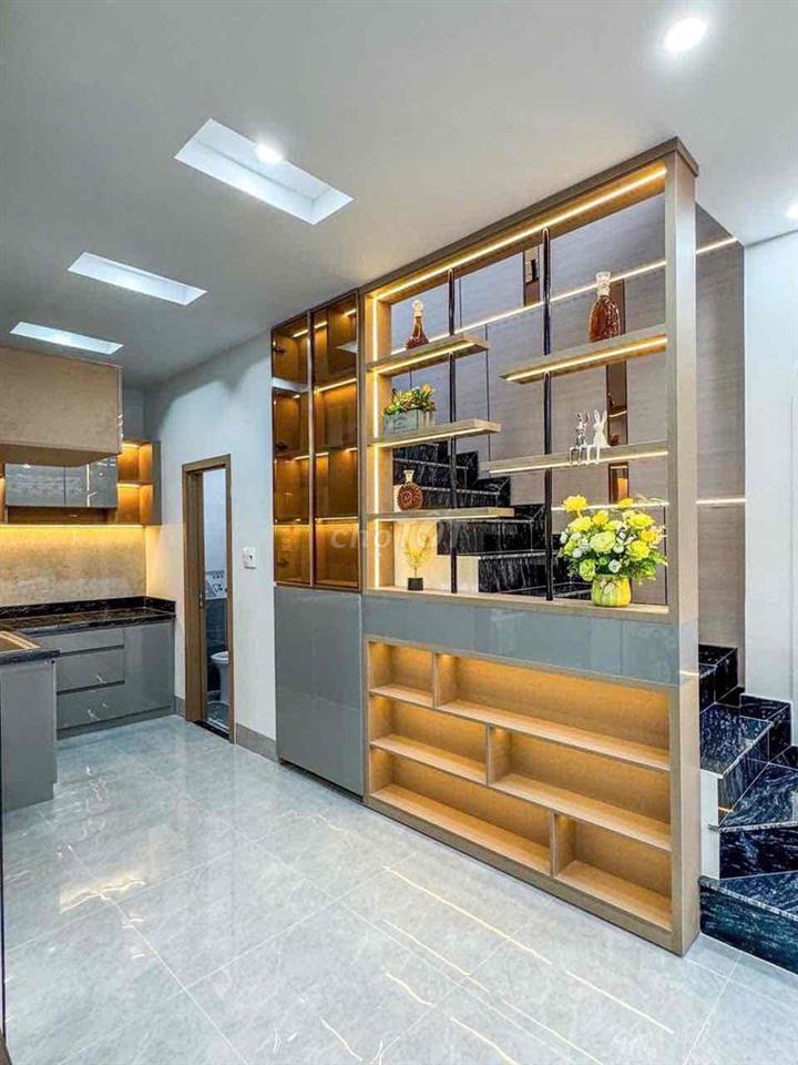 nhà bán hem 387 trần nam phú