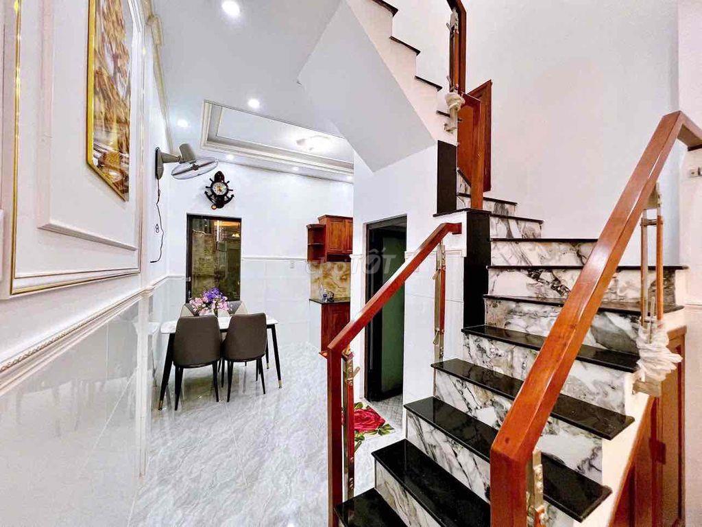 nhà bán hẽm 134 trần phú